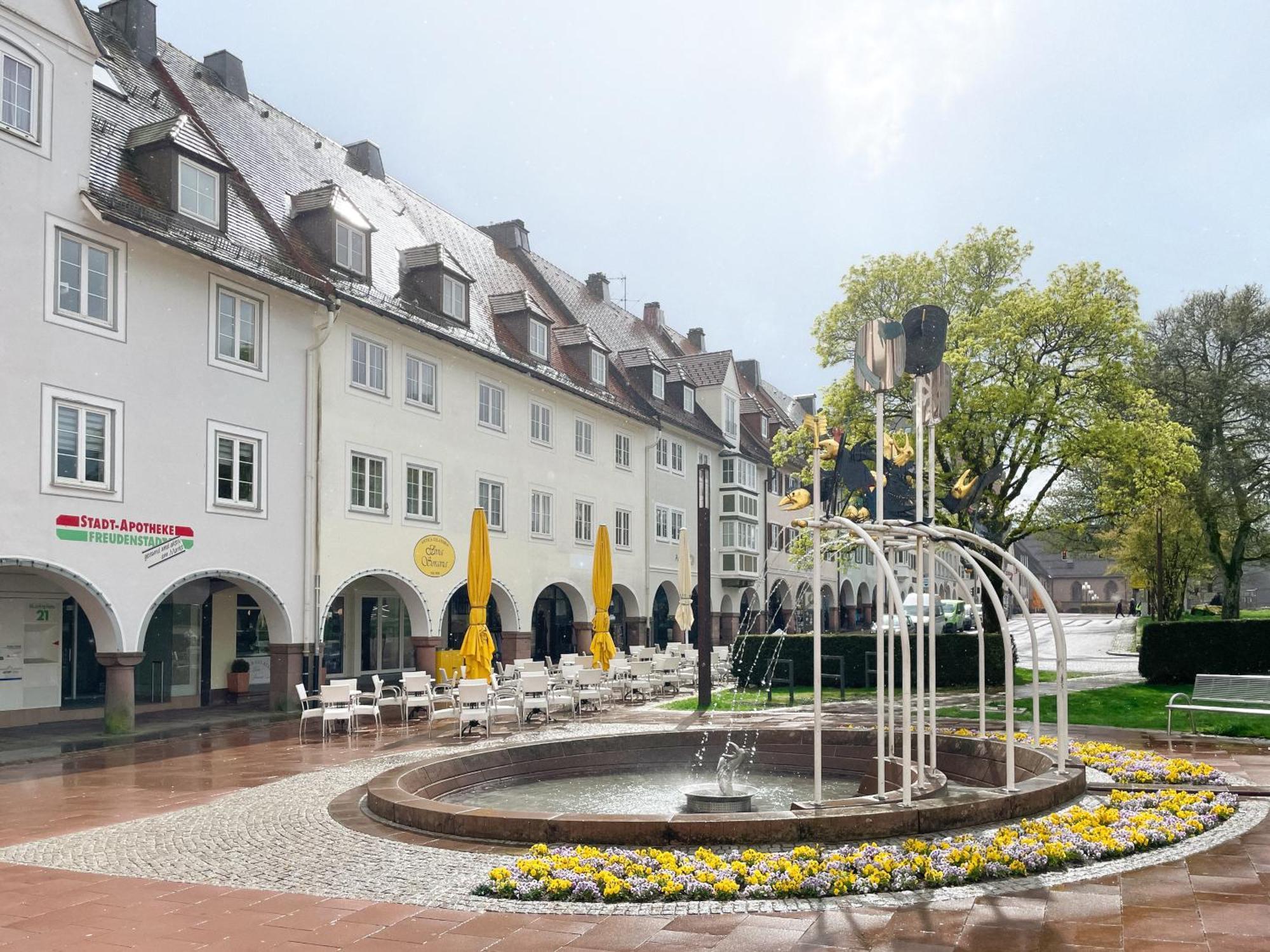 Markt 22 Am Marktplatz Landesgartenschau Фройденщат Екстериор снимка